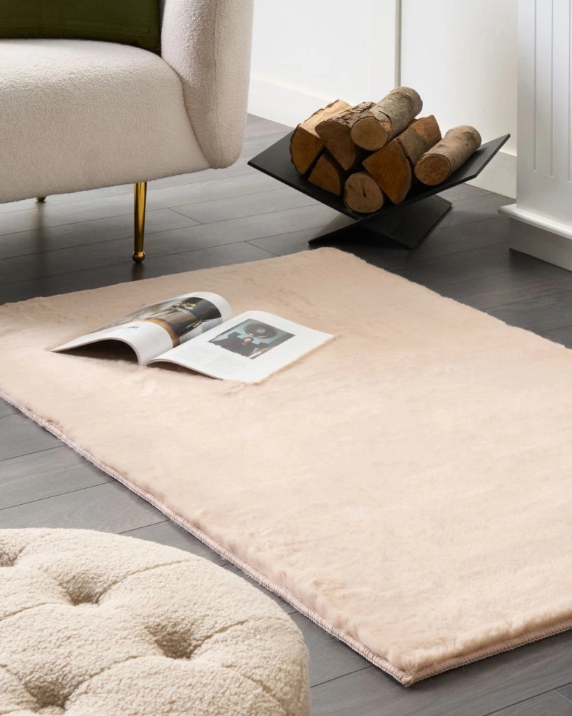 Tappeto Shaggy Artificiale di Coniglio in Pelliccia Ecologica Morbido e Soffice 80 x 150 cm Beige