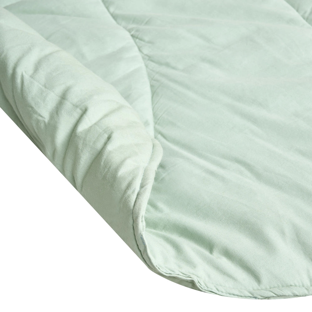 Tappeto per bambini in cotone verde chiaro a forma di foglia trapuntato 110 x 110 cm accessorio per la cameretta dei bambini