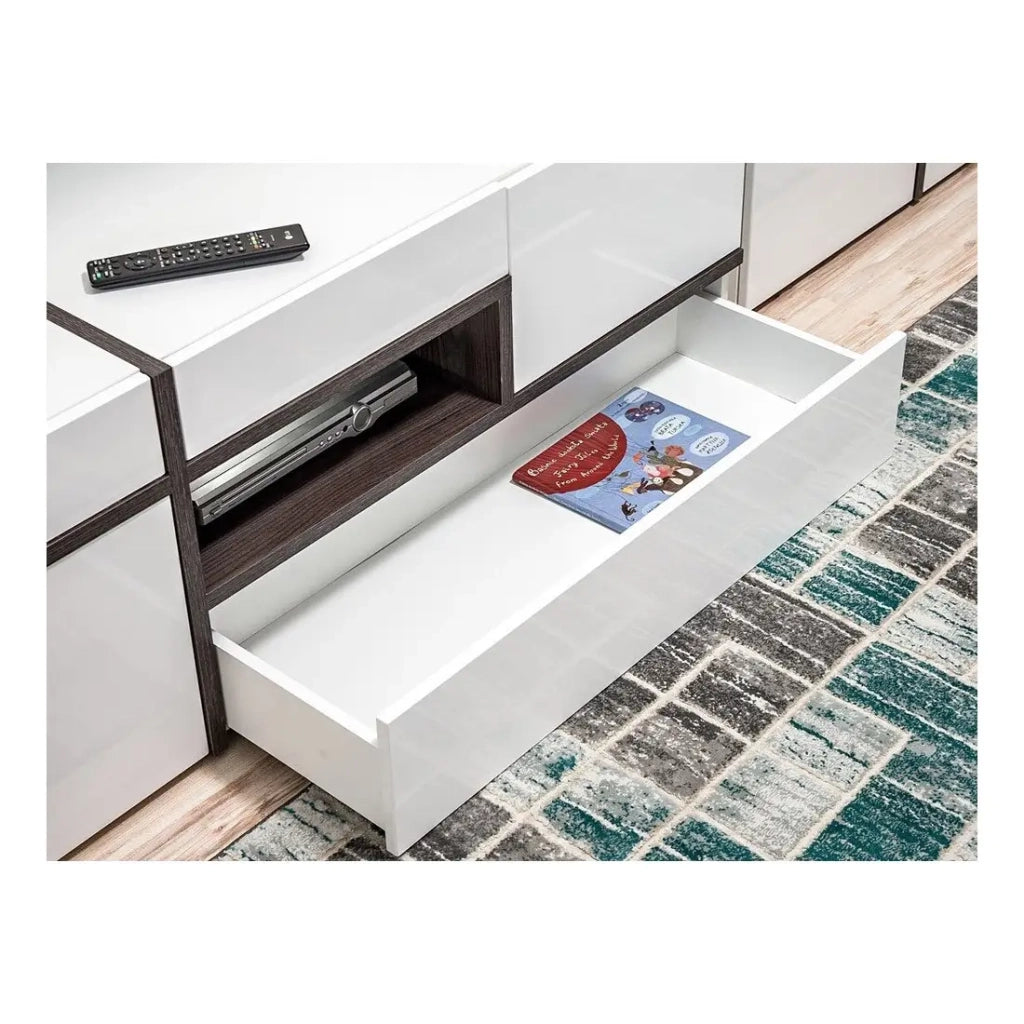 Mobile TV 150 cm CRISS con LED integrate, decorazione moderna per soggiorno