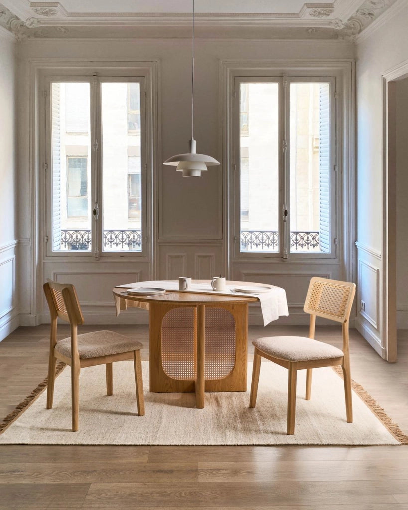 Set di 2 sedie da pranzo Sedute imbottite in poliestere marrone chiaro Struttura in legno laccato senza braccioli Stile retrò