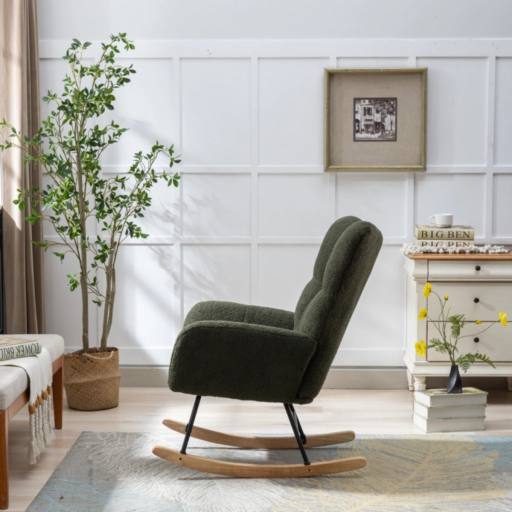 Sedia a dondolo in tessuto teddy con design ergonomico, braccioli e base in legno massello verde scuro
