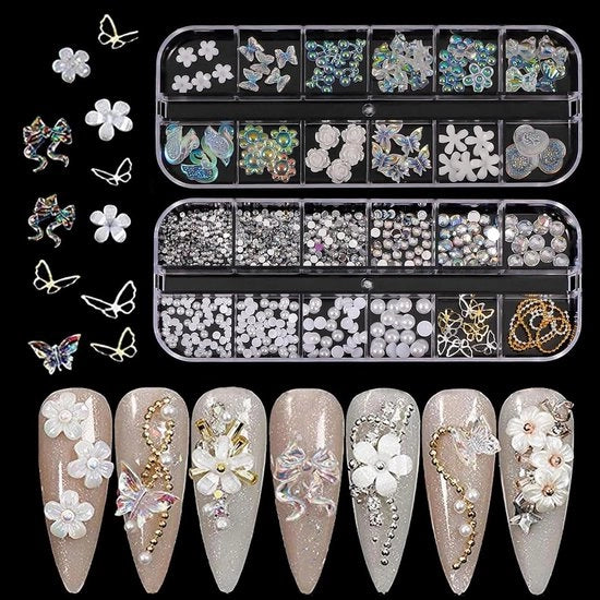 Nagelkunst con 3D Charms - Finestra e Design Creativo - Per Stili di Nail Art Unici