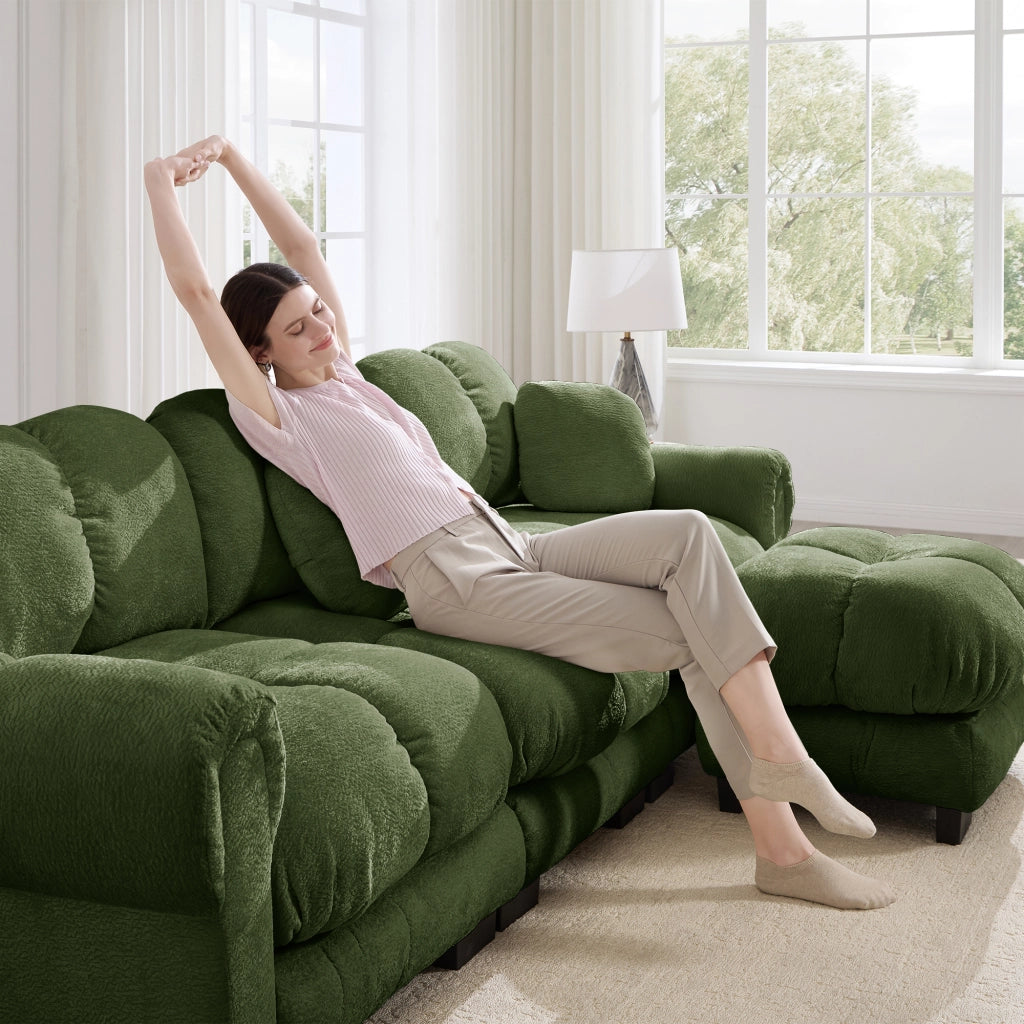 Divano modulare a U con pouf mobile e cuscini design trapuntato seduta confortevole in chenille verde 260 × 149 × 90 cm