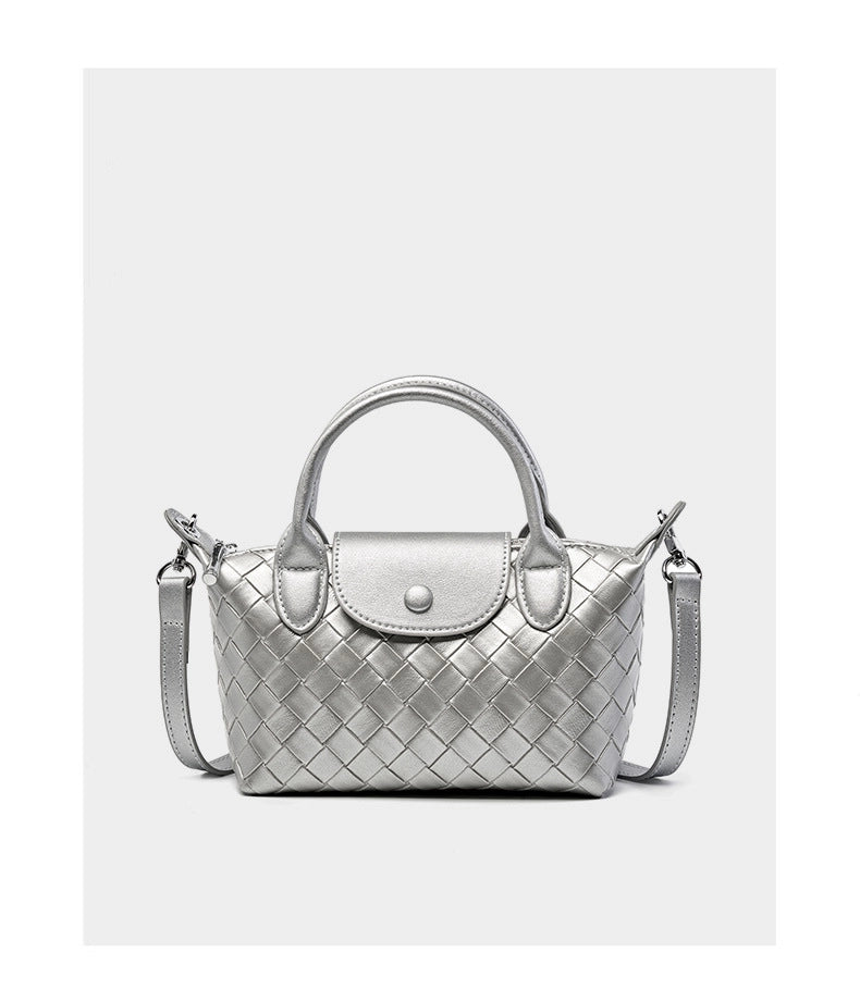 Borsa a mano in vera pelle, modello tote bag, colore argento.