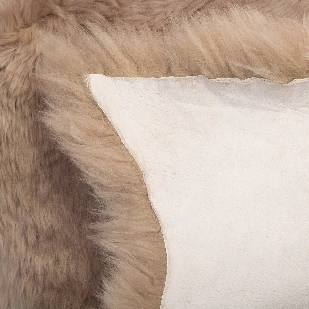 Tappeto in pelle di pecora marrone chiaro 65 x 110 cm a pelo lungo naturale in stile rustico