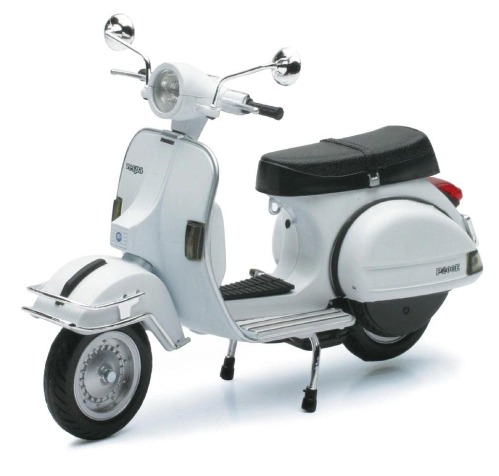 Modellino Piaggio Vespa P200 E 1:12,Colore bianco,NewRay, Eta 5+