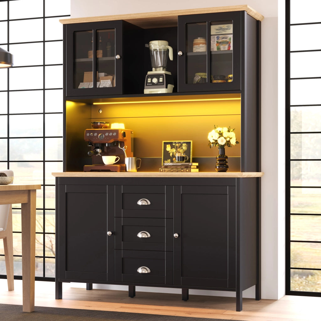 Credenza alta 120x40x179 cm con LED; 4 ante e 3 cassetti; MDF e metallo; nera