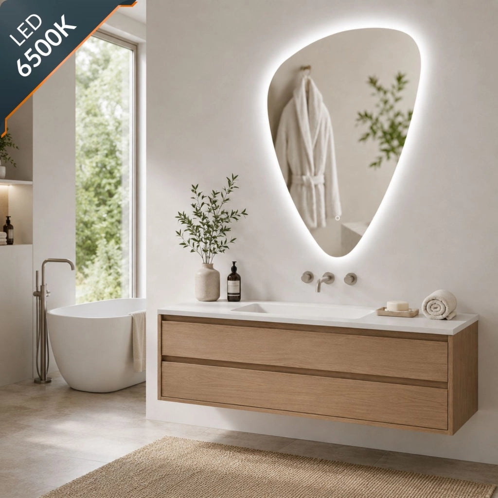 Specchio triangolare stondato retroilluminato a led in pvc *** misure 60x80 cm, tonalità dimmerabile 2700-4500-6500k...