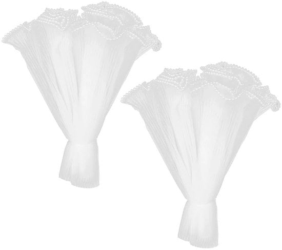 Pacchetto di Fiori - 2 Pezzi - Carta a Maglia Bianca - Bordo a Pizzo - 28 cm di Larghezza - Disegno a Rilievo con Bordi Ondulati - Materiale di Alta Qualità - Carta per Impacchettatura