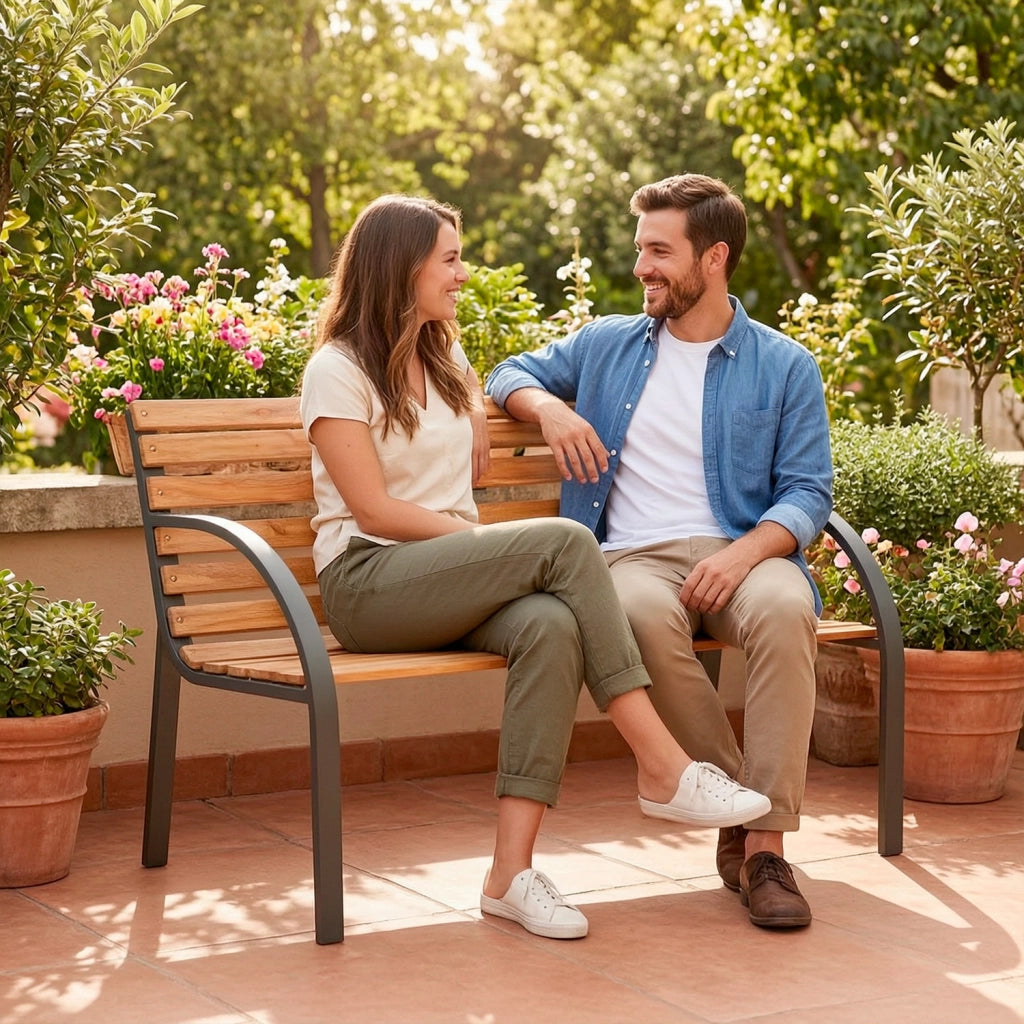 Panchina Da Giardino 2 Posti In Legno Di Abete E Acciaio Verniciato Panca Da Esterno Design Moderno Resistente Con Braccioli Comoda Per Terrazzo Balcone E Giardino 119.5 x 62 x 83 Cm