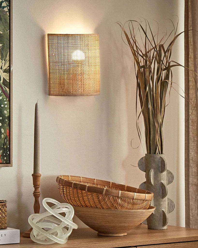 Lampada da parete in rattan naturale con paralume in stile boho soggiorno camera da letto