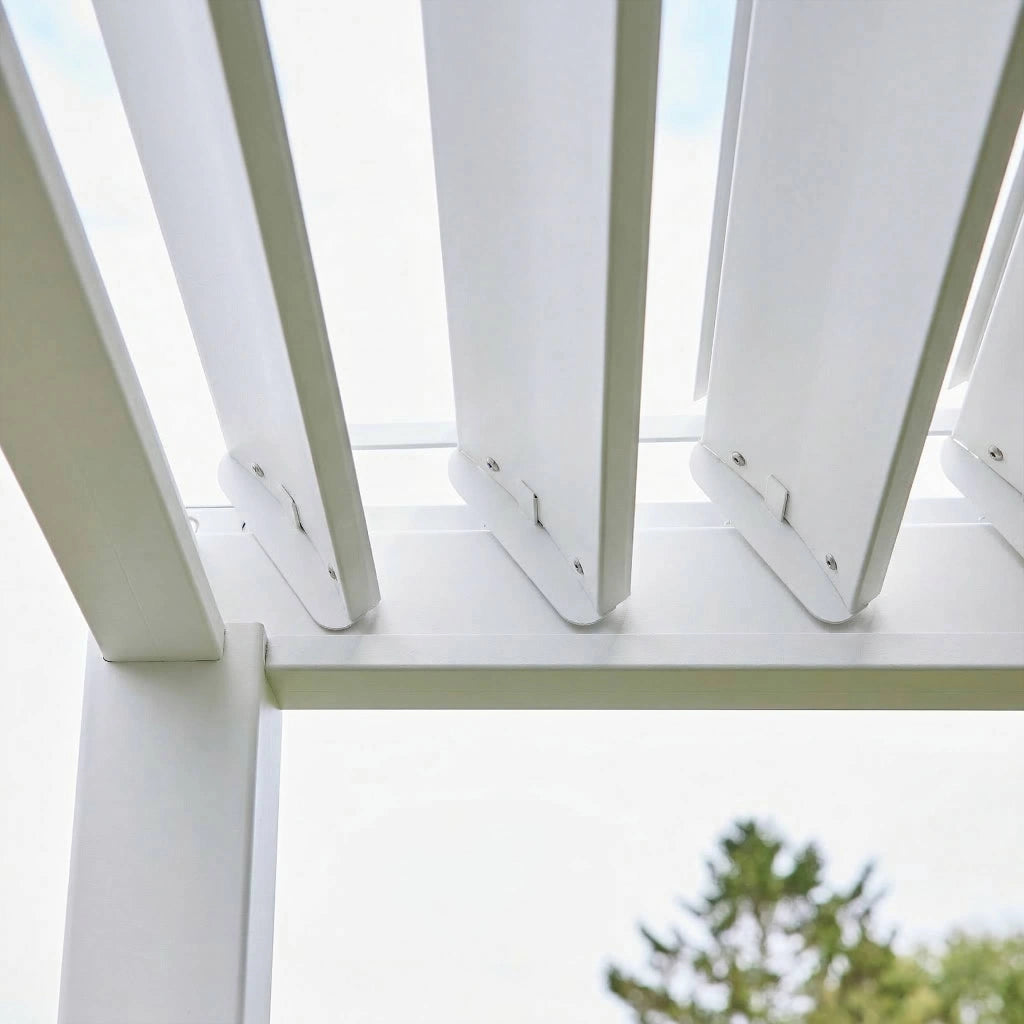 Pergola bioclimatica 3x4 in alluminio + 3 tende da 1m, bianco