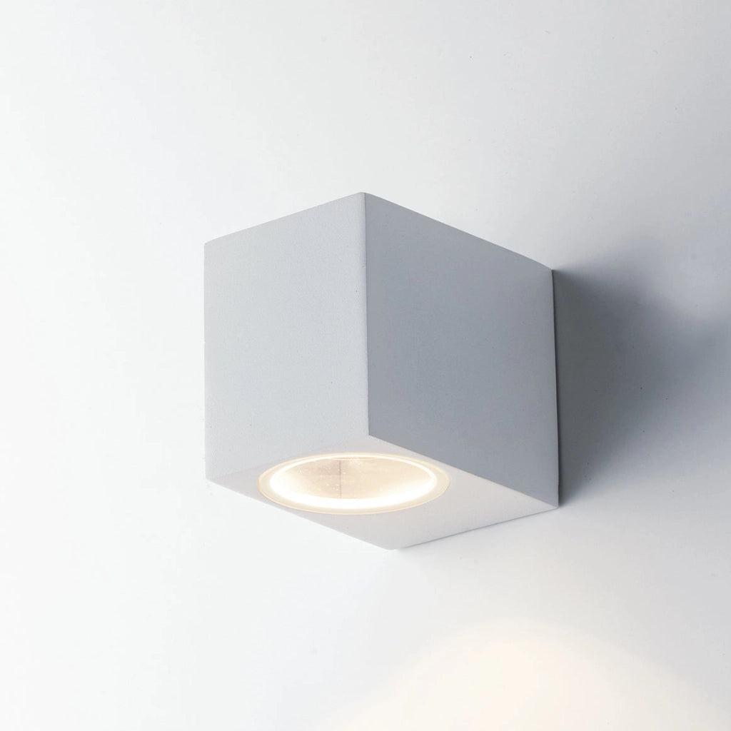 APPLIQUE QUBO BIANCA 1 LUCE ATTACCO GU10 IP54 6,7X9,3X8CM