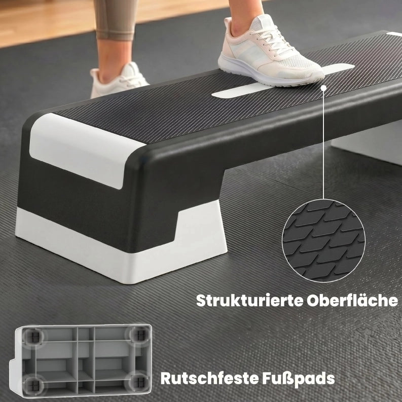 Step aerobico regolabile a 3 altezze in polipropilene nero