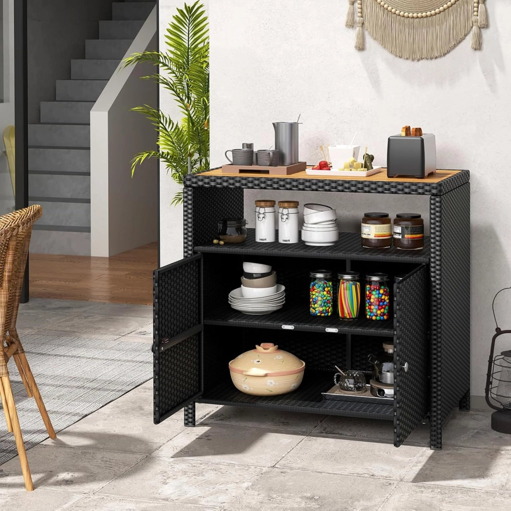Armadietto Portaoggetti in Rattan, Mobile Buffet per Esterni in Legno di Acacia, Con Compartimento Aperto e Armadio Chiuso a 2 Ante, per Piscina, Terrazza e Patio, 90 x 53 x 86 cm (Nero)