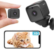 Mini Camera WiFi 4K FHD | Sicurezza Animale | Batteria 1000mAh | Visione Notturna IR Automatica | Allarme Movimento | Archiviazione Cloud/TF | Facile da Installare | 2.4G [Nuovo]