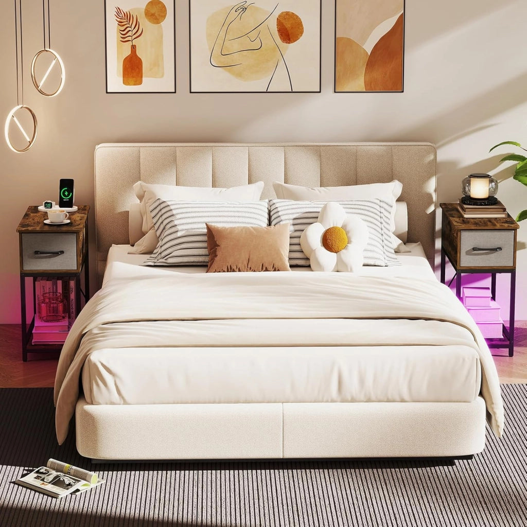 Tavolino da Salotto, Tavolino Laterale con Stazione di Ricarica & Luci LED, Cassetto in Tessuto e Ripiano Aperto, Mobile Versatile da Camera da Letto e Soggiorno