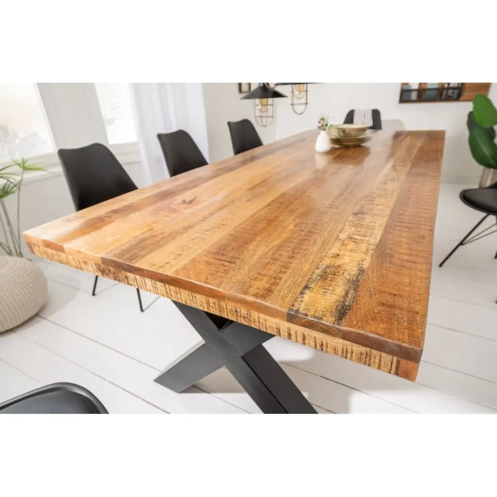 Tavolo da pranzo LODEN – Legno massiccio di mango verniciato – 240 cm – Stile industriale