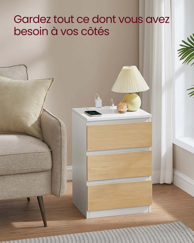 Comodino con multipresa tavolino con 3 cassetti 2 prese CA 2 porte USB frontali dei cassetti smussati per soggiorno camera da letto ufficio beige moderno 12_0007615