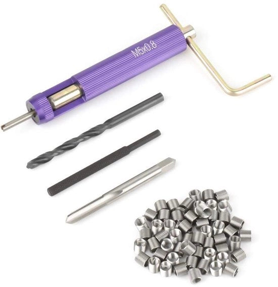 Set di viti a filo per fori a filo - 50 pezzi - Acciaio finito - Set di tipi M5 x 2D - Qualità elevata - Per fori a filo speciali - Viti a filo per fori a filo 

(Nota: Ho mantenuto il modello M5 x 2D e la quantità 50 pezzi, come specifiche tecniche)