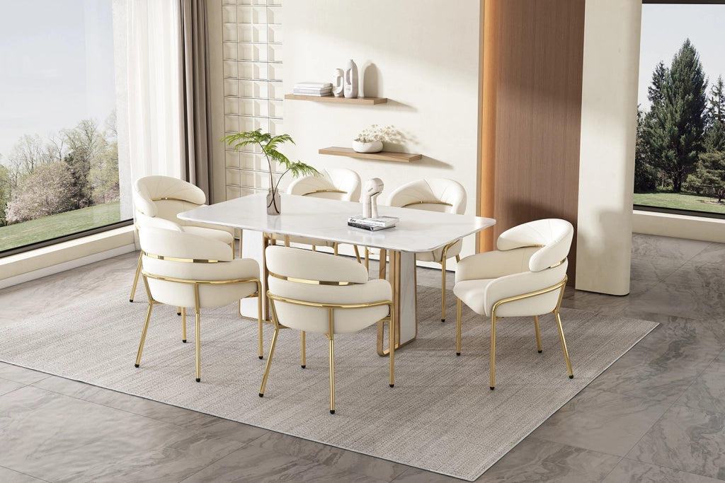 Sedia da sala da pranzo in velluto con quattro gambe in metallo per soggiorno e camera da letto, beige