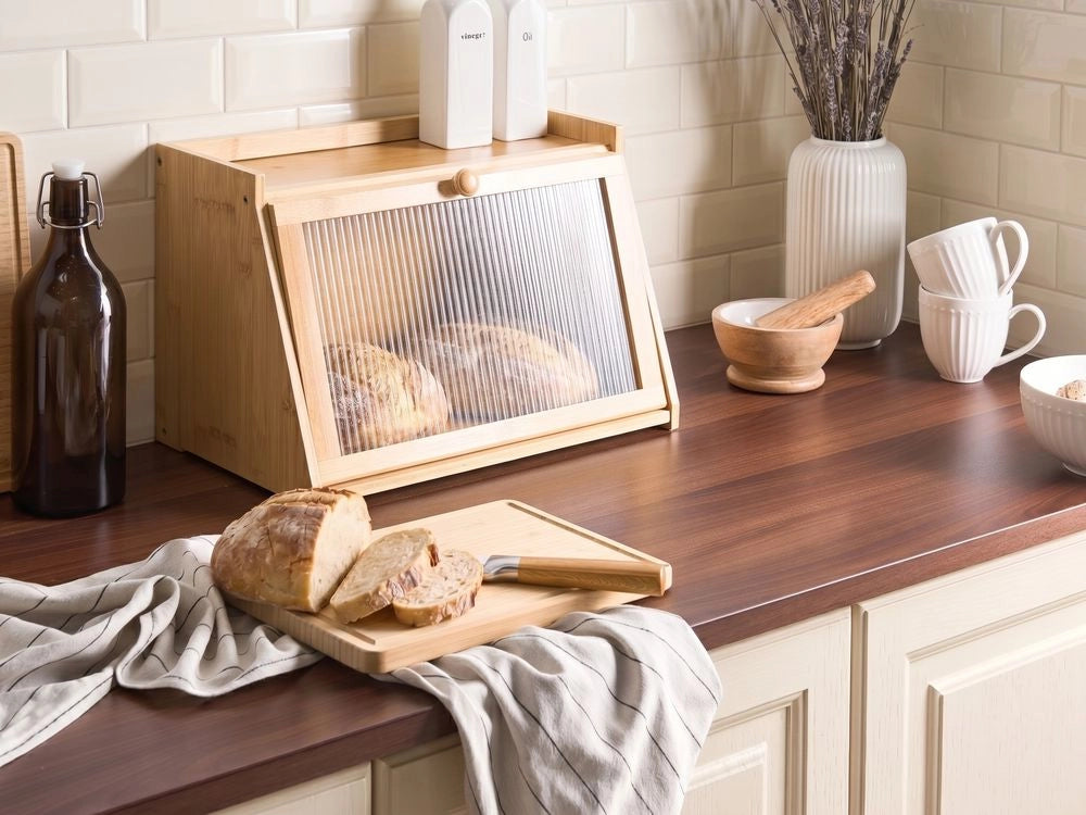 Contenitore per il pane in bambù marrone chiaro 41 x 25 x 25 cm con pannello frontale decorativo in acrilico trasparente stile scandinavo
