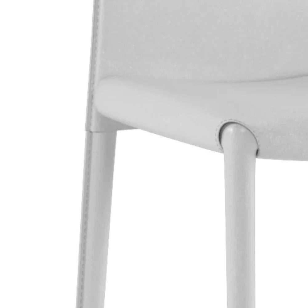 Set di 4 sedie da pranzo imbottite in similcuoio bianco Luma con struttura in metallo facili da pulire | Duzzle