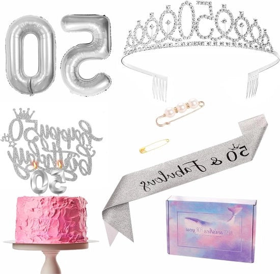Festeggiamenti per il 50° Compleanno della Donna - Drappo e Tiara per Festa, Decorazione per Torta, Nastro con Scritta "50", Ballooni in Folie, Candele