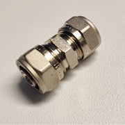 Raccordo 26x26mm diritto doppio manicotto a stringere per tubo multistrato