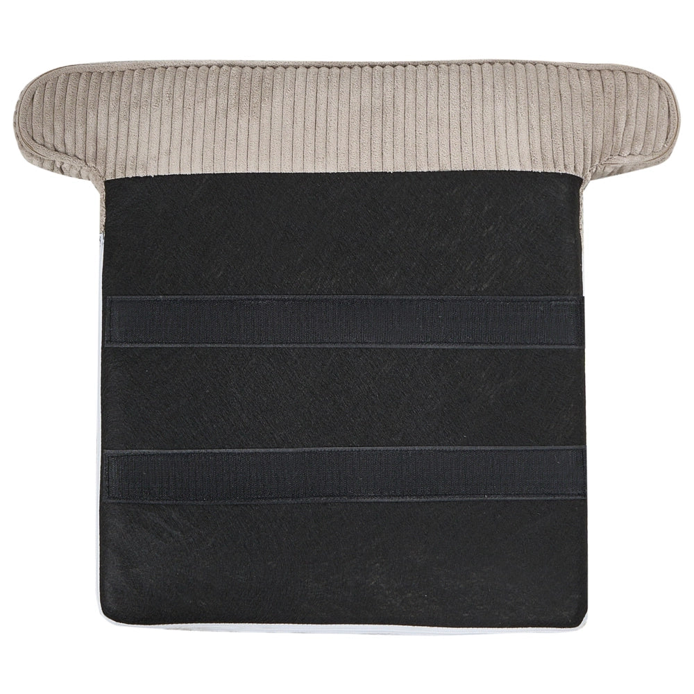 Poltrona Wingback Rivestimento in velluto a coste beige Schienale alto Gambe in legno Soggiorno tradizionale retrò