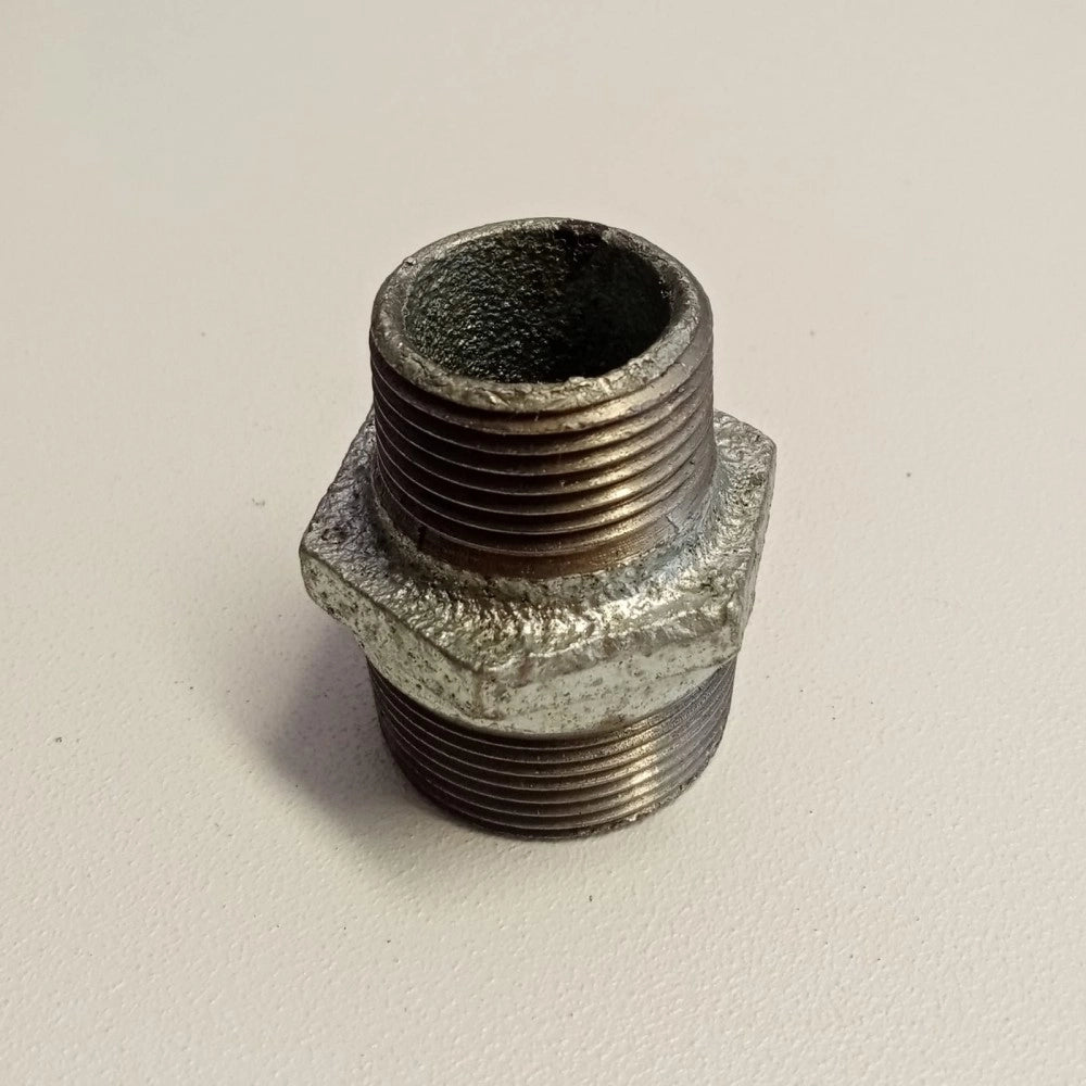 Raccordo mm 3/4''x1/2'' niples nipplo doppia vite ridotta di ghisa zincata malleabile