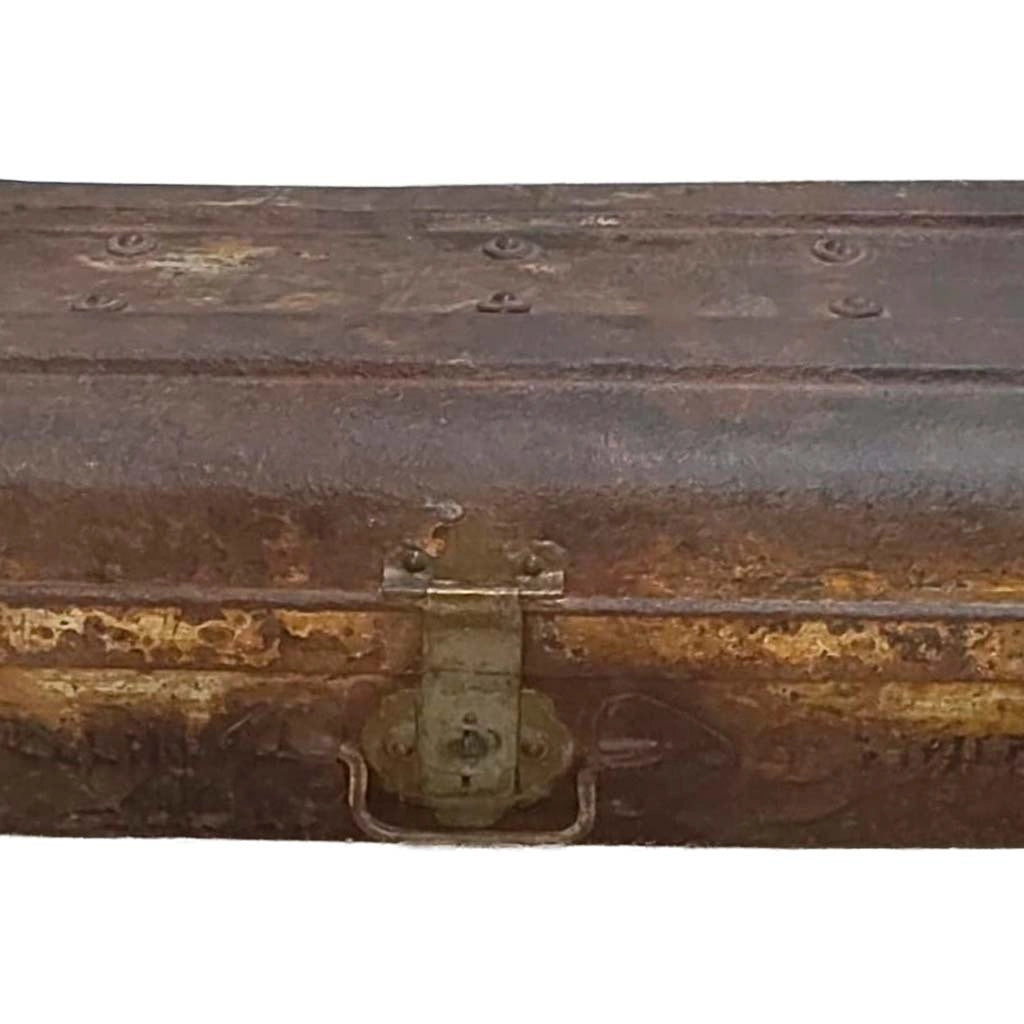 Valigia artigianale in metallo, 67x37x25h cm