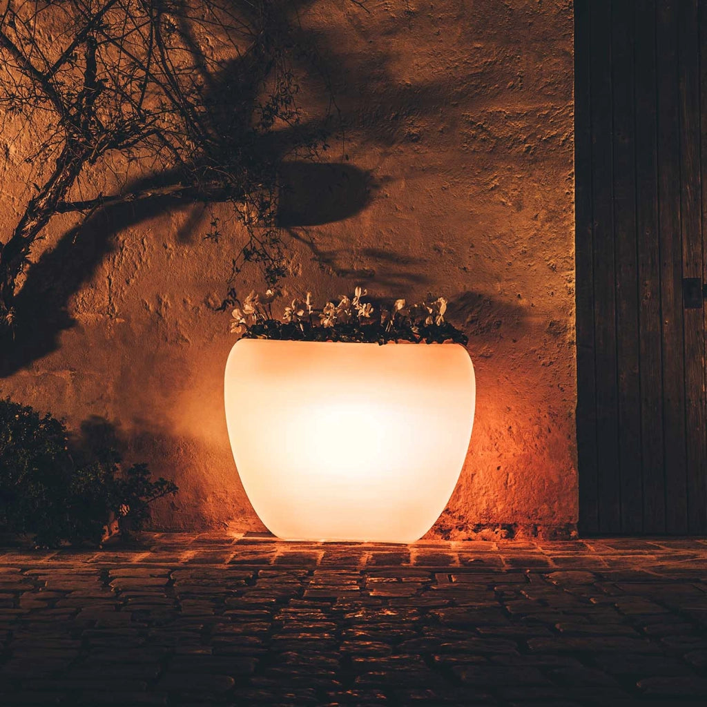 Vaso moderno luminoso Doppio Verso 100x31 H 80 colore Led Multicolor Batteria Solare mod. Heart Led