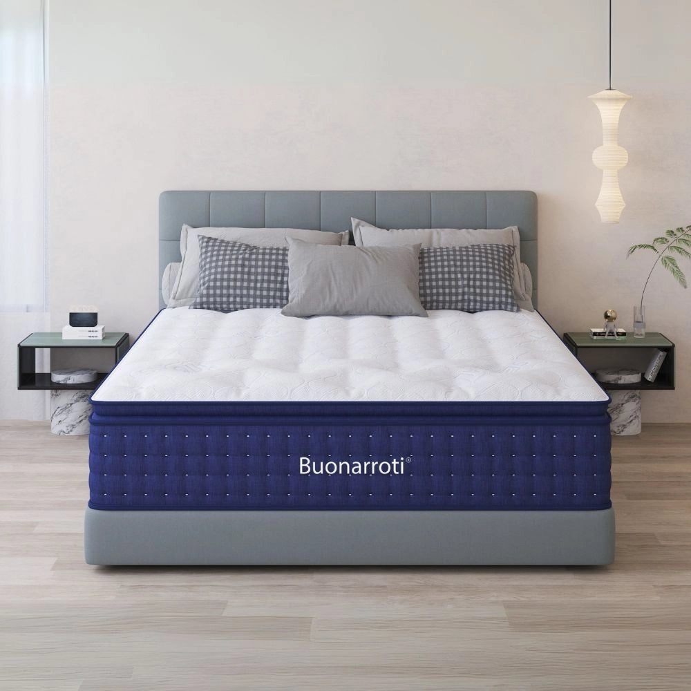 Materasso matrimoniale Atria in memory foam, con tessuto a maglia e molle insacchettate 160x190x33 cm.