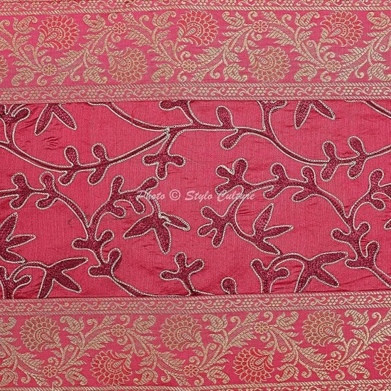Tavolo da salotto in runner stile indiano a jacquard 6 ft - magenta e blu broccato - 72 pollici tovagliato decorativo zari a maglia - 14 pollici di larghezza decorazione etnica per feste e matrimoni