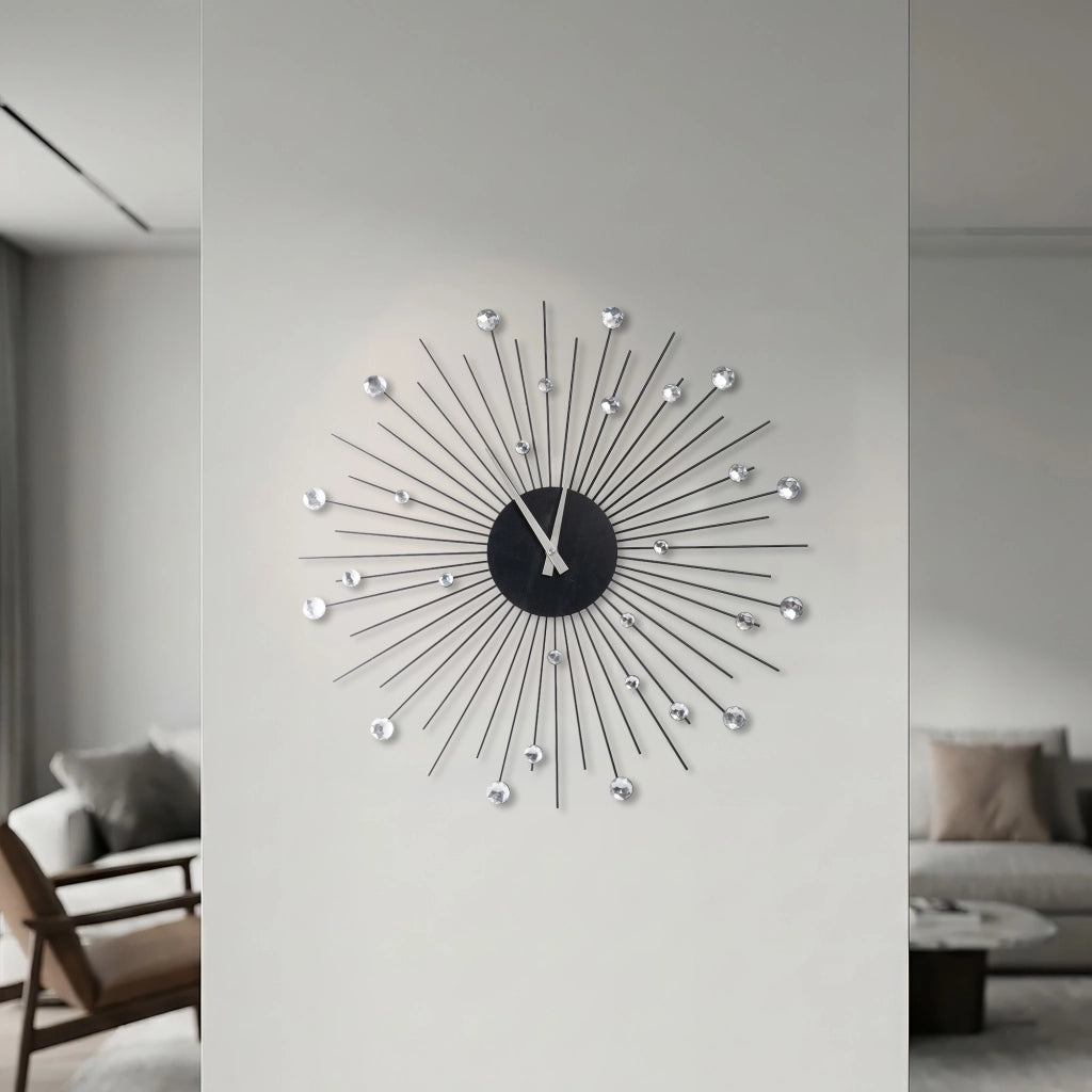Orologio da Parete Decorativo Moderno 57 cm con Cristalli Brillanti e Struttura Radiale in Metallo Nero per Soggiorno Camera da Letto e Ingresso