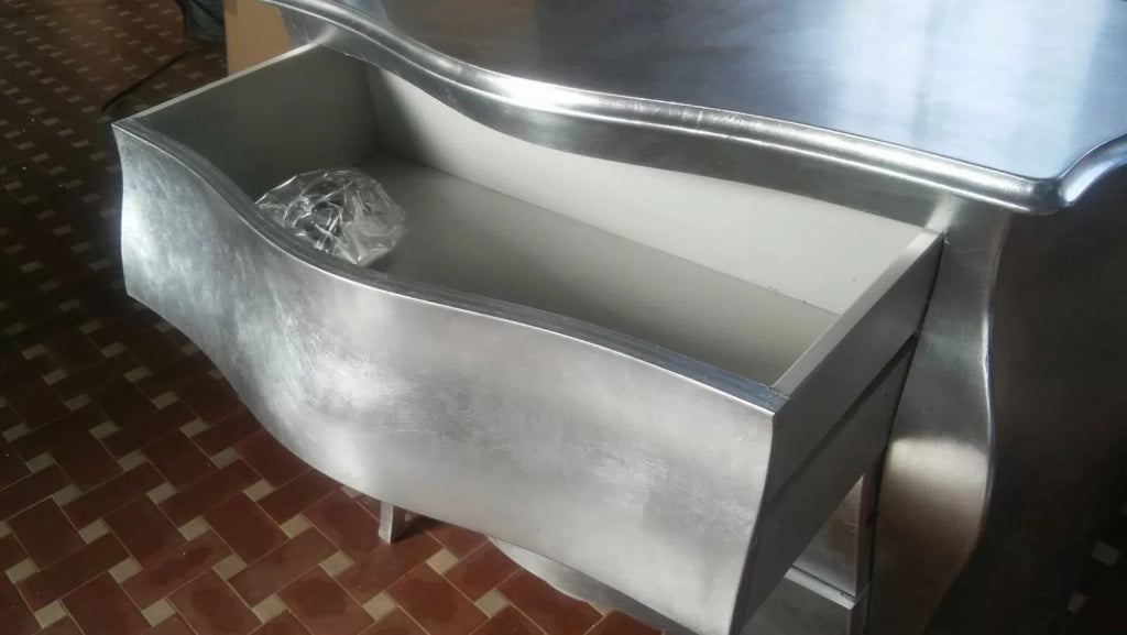 Comò bombato legno foglia argento maniglie swarovski 105x42x85 - Mobili 2G