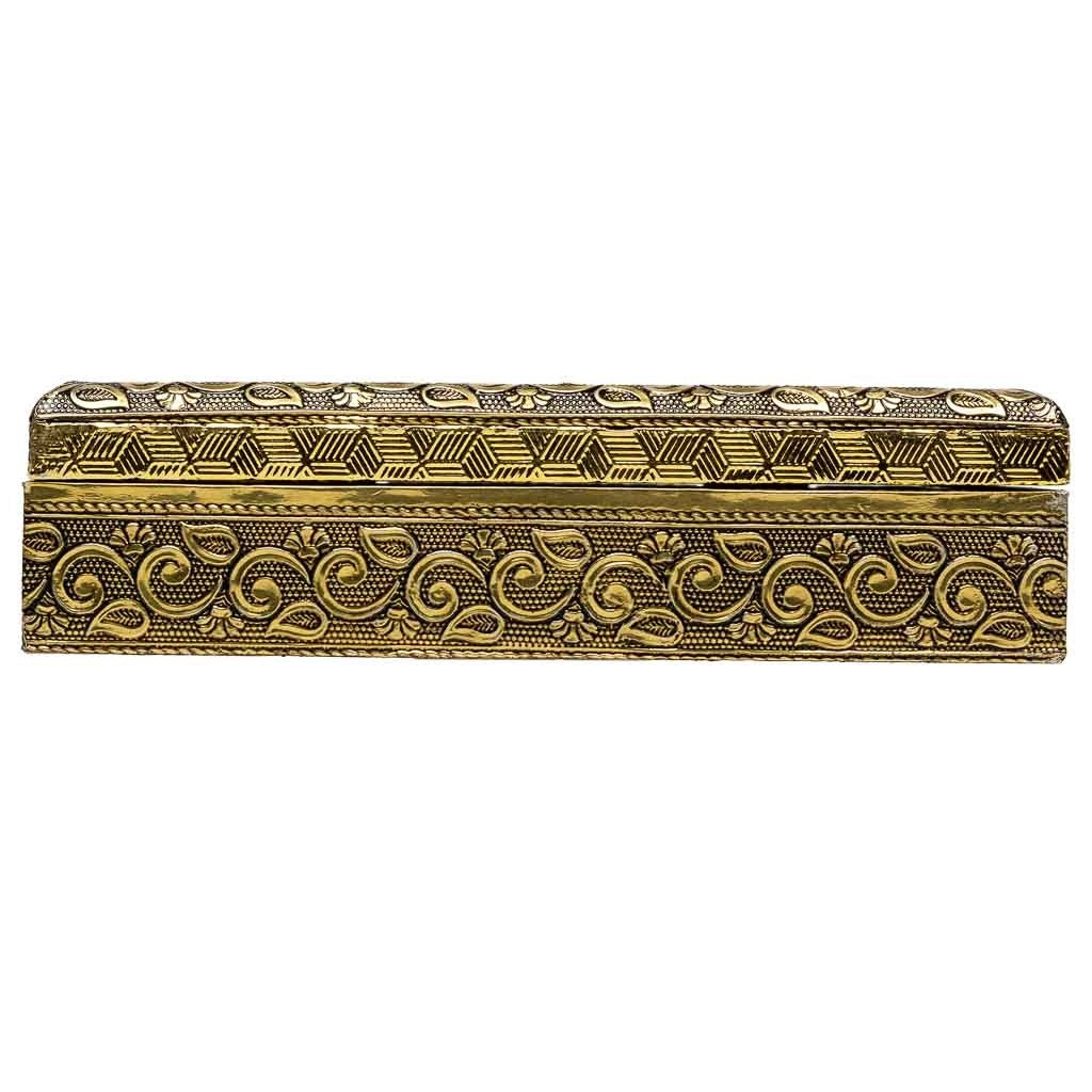 Portagioie in metallo dorato sbalzato 20x20x5h