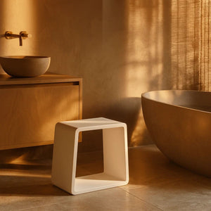 Ogomondo sgabello da bagno silk in artificial stone bianco opaco matt *** confezione 1