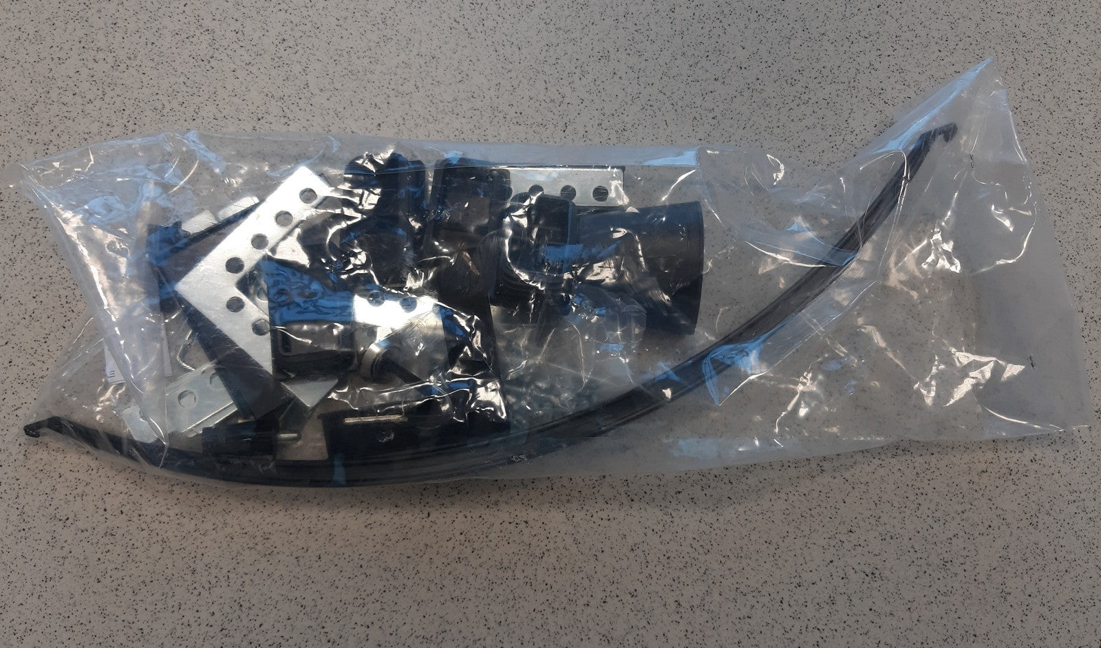 armadio spogliatoio 1posto(kit montaggio) cod:ferx.602502