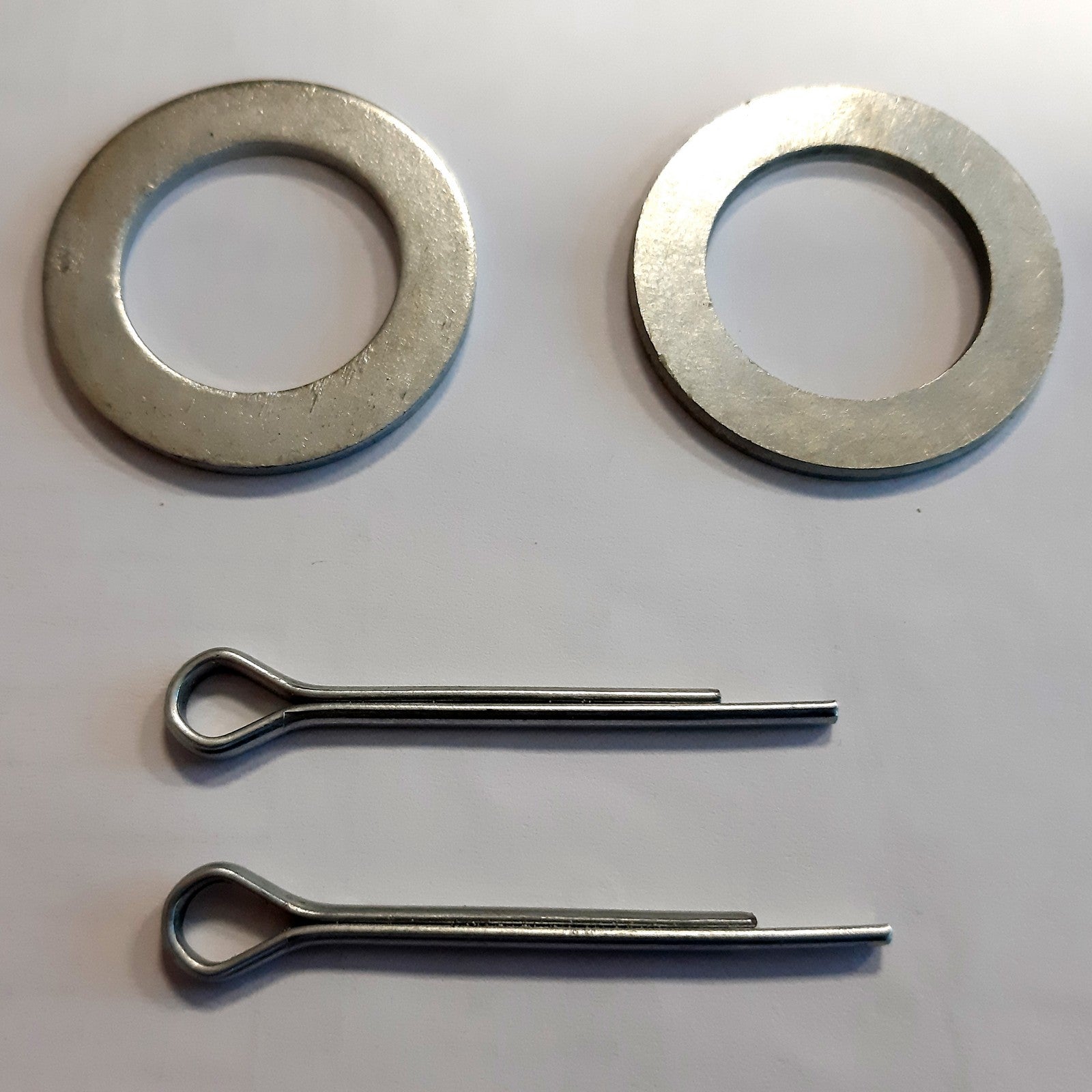 coppiglie x carrello portacasse a 3 ruote cod:ferx.602549