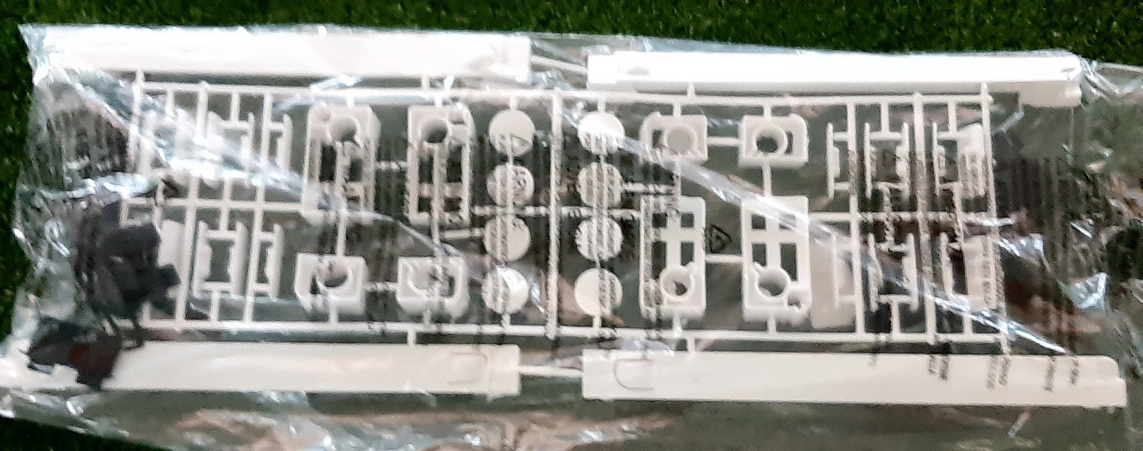 accessori montaggio x armadio keter bianco cod:ferx.602827