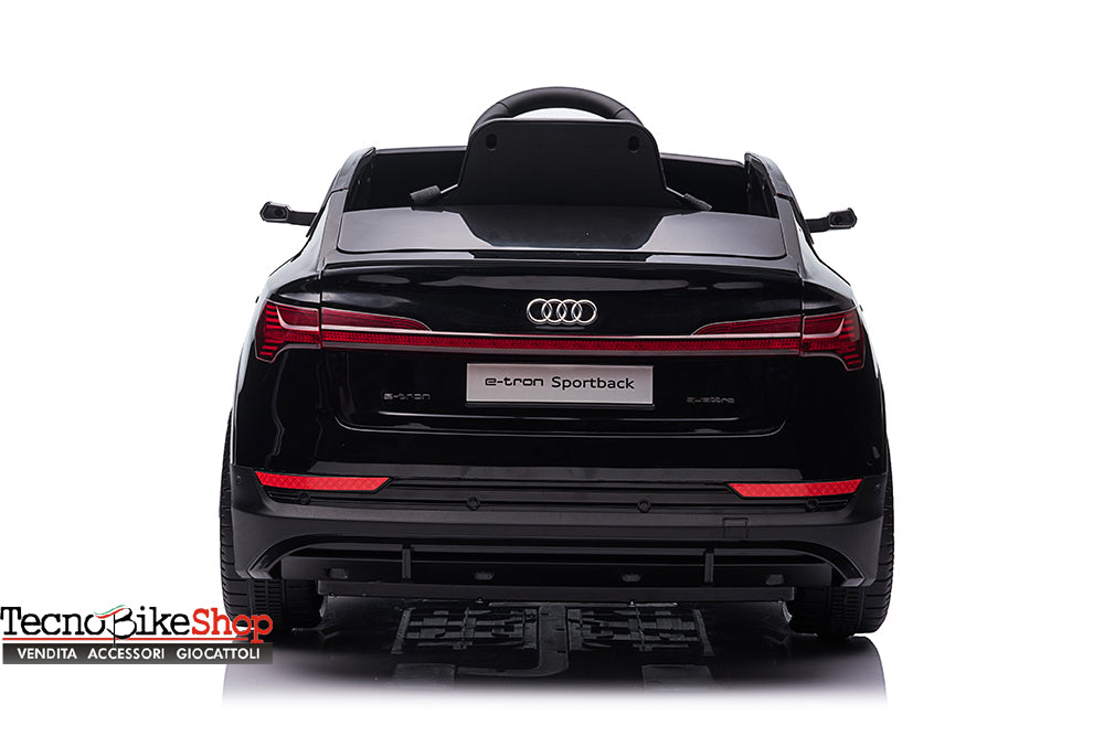 Auto elettrica per bambini Audi E-Tron 12v colore Nero