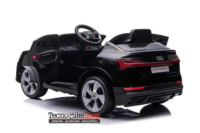 Auto elettrica per bambini Audi E-Tron 12v colore Nero