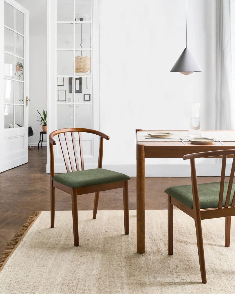 Set di 2 sedie da pranzo marrone scuro e verde scuro in legno di caucciù con seduta imbottita in poliestere Stile tradizionale