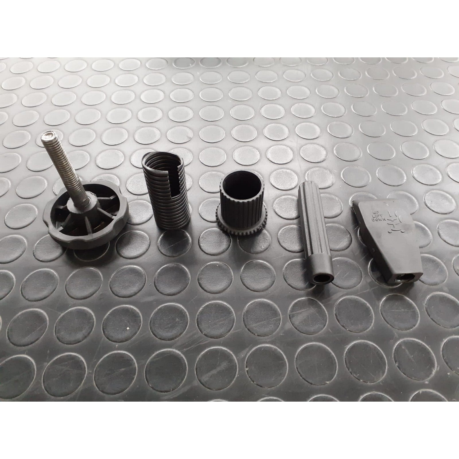 accessori per poltrona direzionale mod.hw61982 cod:ferx.603143