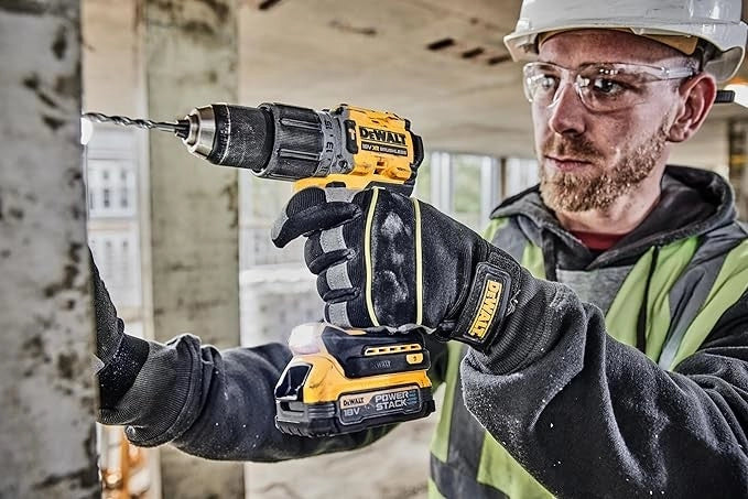 TRAPANO AVVITATORE CON PERCUSSIONE 90nm DEWALT - DCD805N