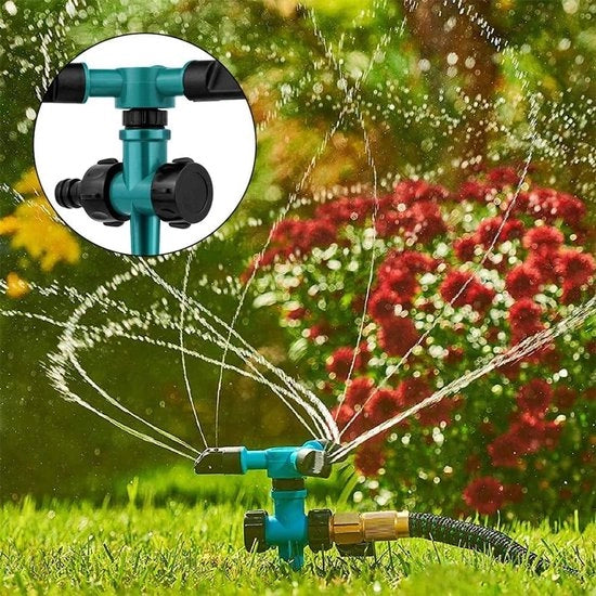 Irrigatore automatico a 360 gradi rotante con effetto arcobaleno per una gestione efficiente dell'acqua in giardino