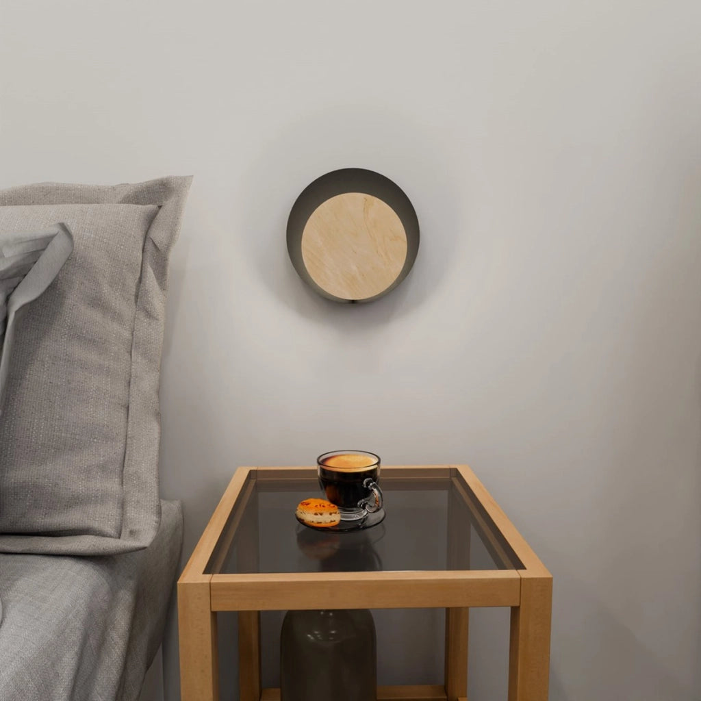Lampada a parete CIRCLE in acciaio nero opaco e legno