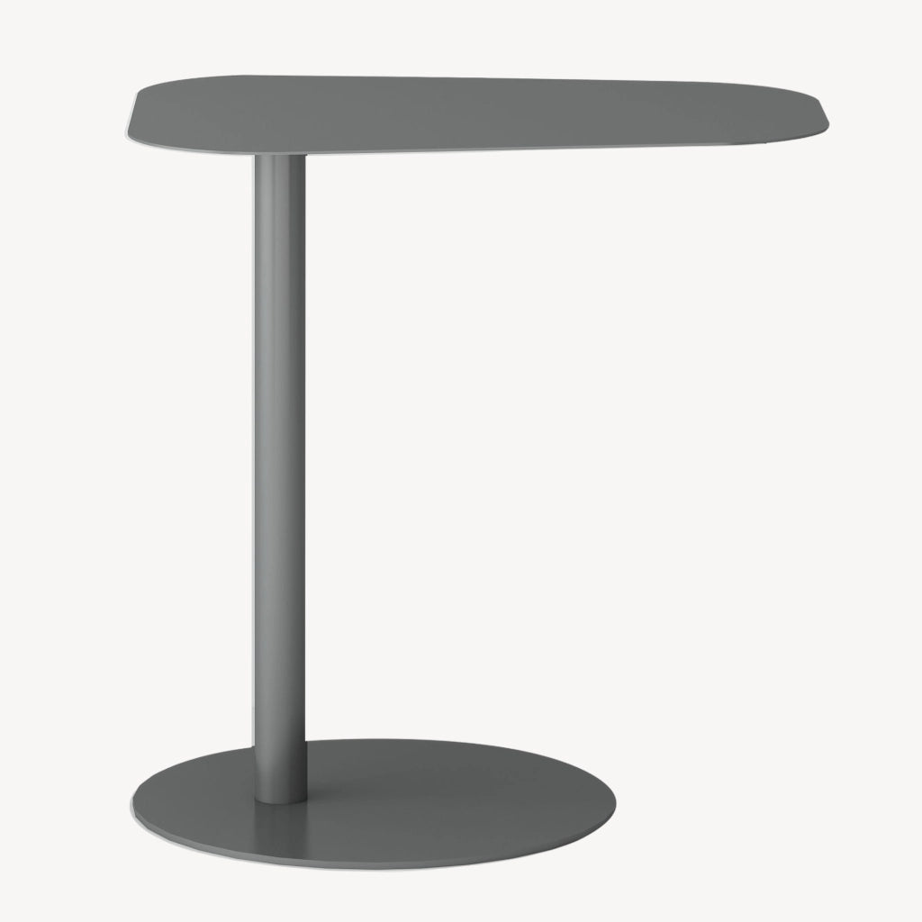 Tavolino Laterale da Divano Nastätten Metallo Piano Trapezoidale - Grigio opaco [en.casa]